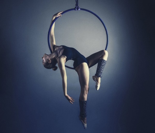 Воздушное кольцо (Aerial Hoop) для гимнастики. Элементы воздушной гимнастики