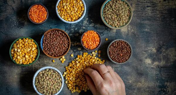 Энергия без скачков сахара: топ продуктов, богатых сложными углеводами