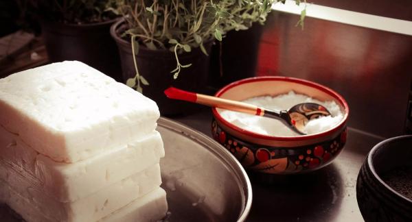 Чем заменить сливочное масло: шпаргалка на любой случай