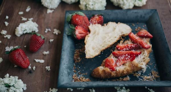 Десерты с ягодами: как приготовить вкусно и легче, чем обычные сладости Десерты с ягодами: как приготовить вкусно и легче, чем обычные сладости