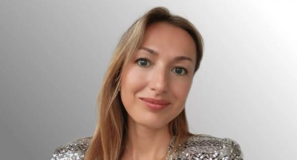 Летние салаты для праздника: свежие идеи без тяжелых блюд (рецепты) Летние салаты для праздника: свежие идеи без тяжелых блюд (рецепты)